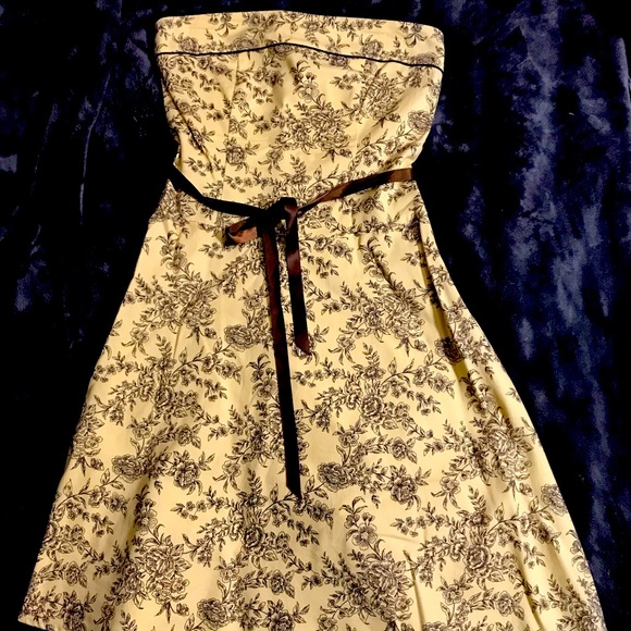 Teeze Me strapless dress - Picture 2 of 6